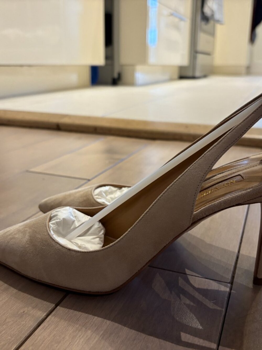 Aquazzura Women's Beige Bow Tie Pump 85 - Picture 11 of 12